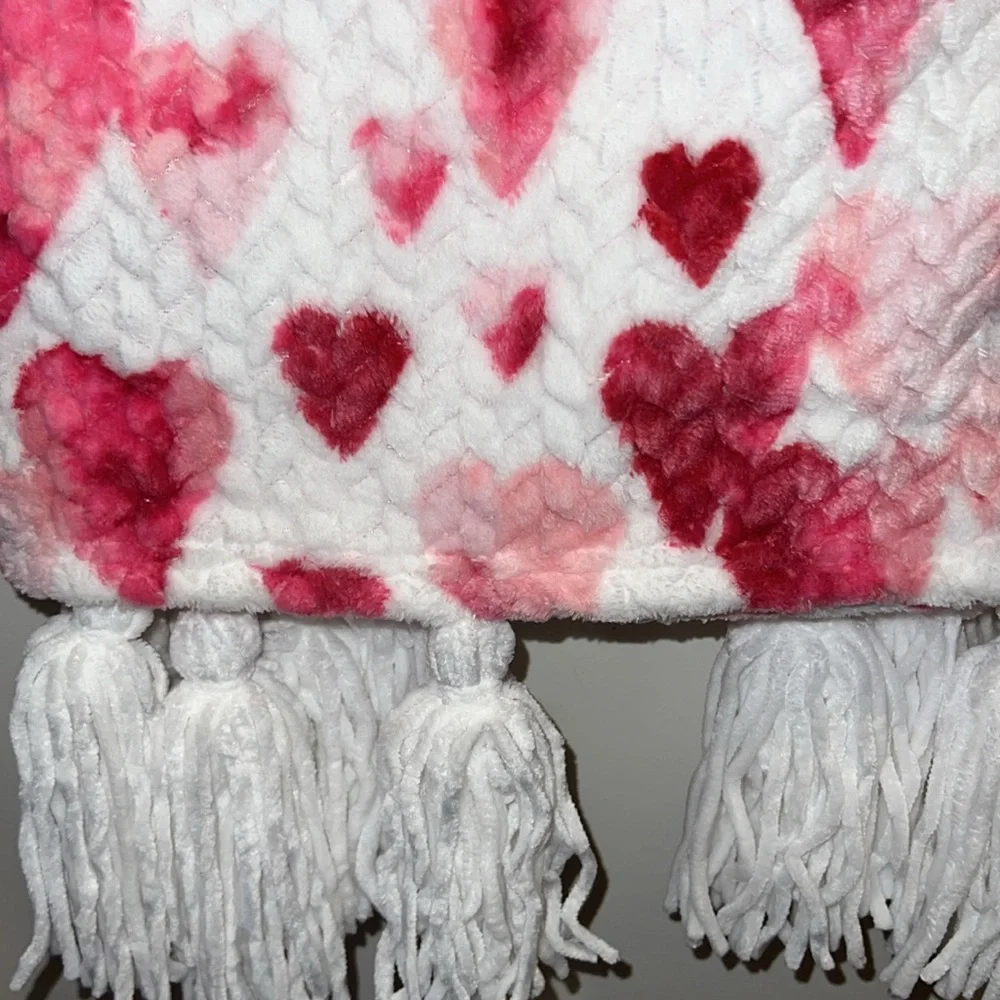 🩷💋Hugs and kisses throw blanket